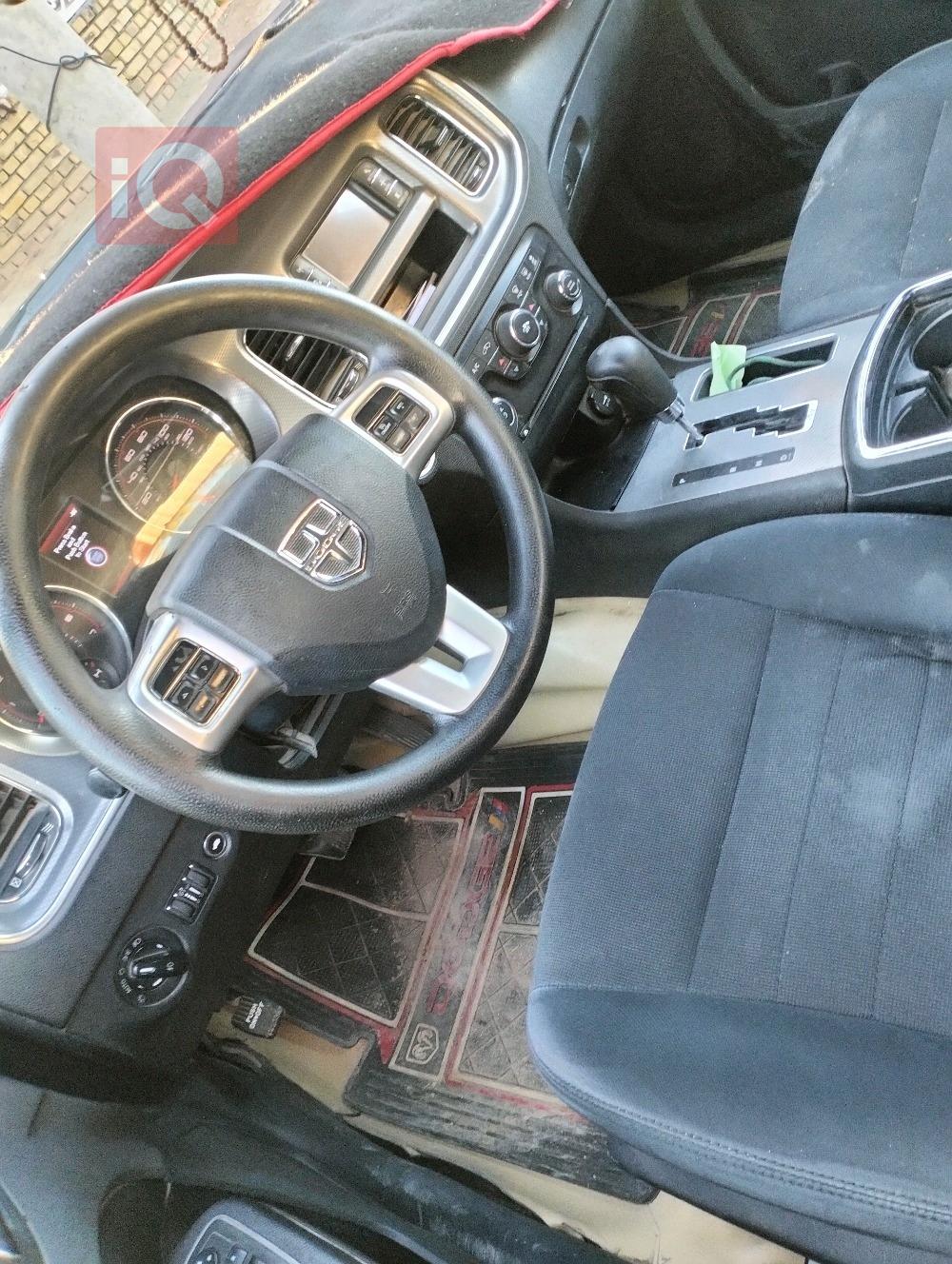 دودج تشارجر